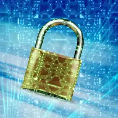Złota kłódka z zielonymi obwodami na tle niebieskiej płyty głównej. Symbolizuje bezpieczeństwo danych, np. podczas połączeń SSH z systemami Windows.