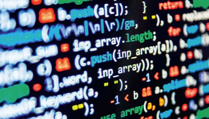 Fragment kodu z kolorowym podświetleniem składni, w tym `inp_array.length`. Widać fragmenty funkcji `push` i `return`, sugerujące pracę z danymi. To przykład zastosowania metody statycznej w programowaniu.